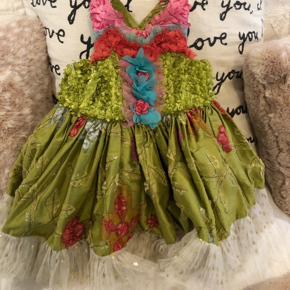 One of a kind gorgeous handmade dress. 💕